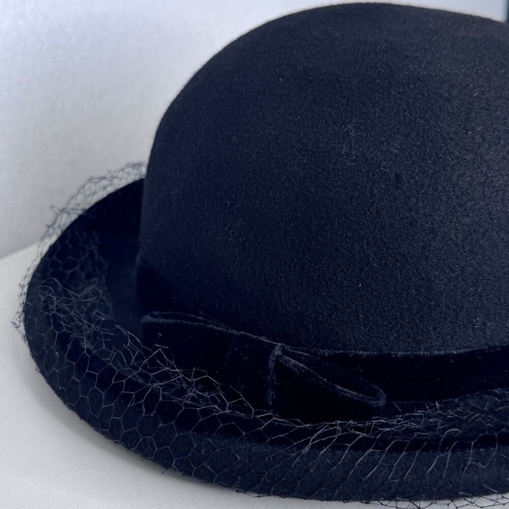 Vintage 1950s Lady Chesterfield Henry Pollak NY USA Black Wool Veiled Hat 21.5”